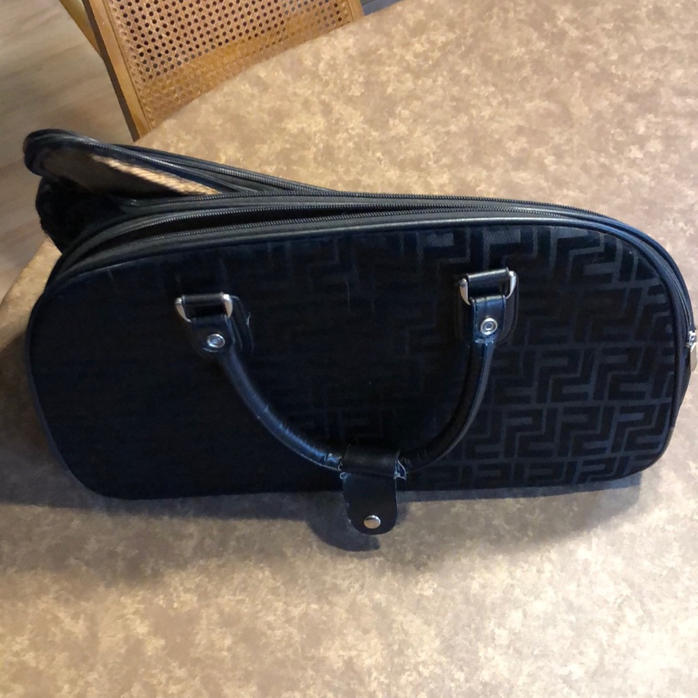 Generic Bag (#933) - image 1